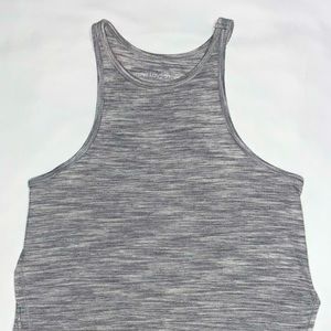 Gray crop tank top